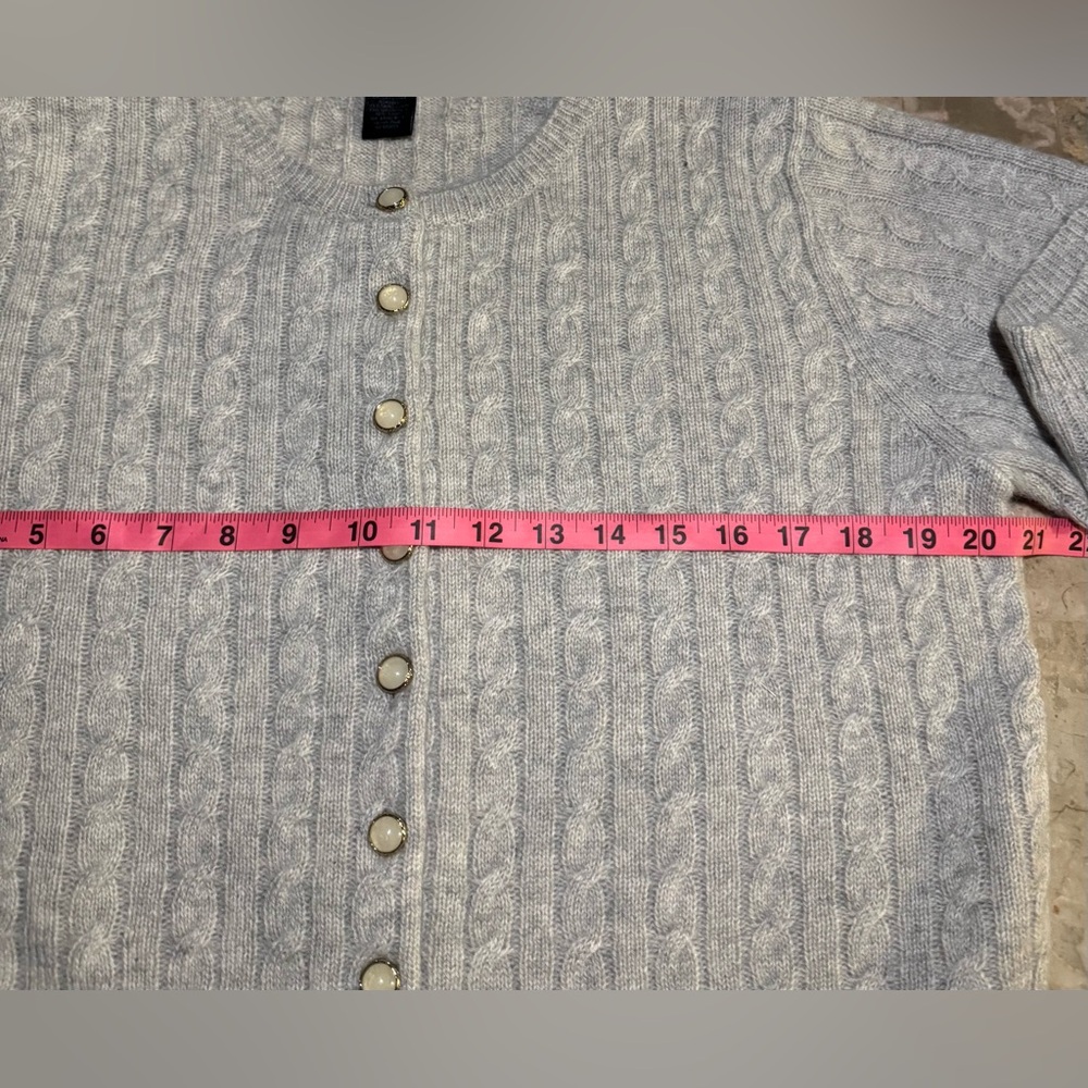 Magaschoni Beige Cable Knit Women’s Cardigan Sweater, Medium 
100% Cashmere NWT - Picture 10 of 11